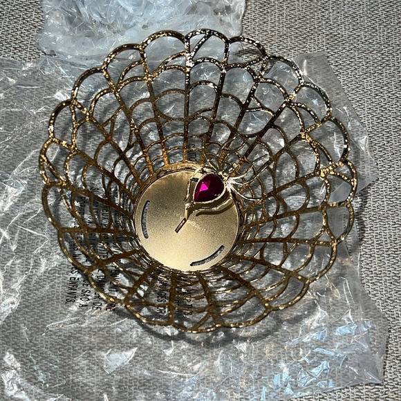 NWT Bath & Body Works Spider Web Jeweled Single Wick Candle Holder - Picture 2 of 6